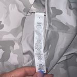 Lululemon Limited edition white camo lulu lemon leggings size‎ 8 Photo 1