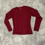 Gradual Burgundy Long Sleeve Active Top w/ Zip Pocket & Thumb Holes Size S EUC Red Photo 6