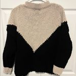 Moon River  cream and black sweater in large Photo 3