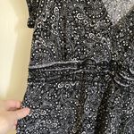 🌞Mimi Maternity Short Sleeve Black & White Paisley Print w/Ruffles at Waist A Size undefined Photo 2