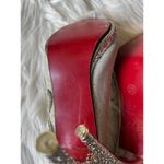 Stunning White Glitter Heels with Floral Accents Size 8.5 Photo 5