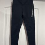 CRZ Yoga NWT  Seamless Capris Size M( 8/10). Photo 0