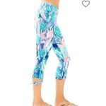Lilly Pulitzer  21” Luxletic Gemma Weekender Cropped Legging Multi Jet Stream XS Photo 7