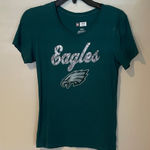NFL Women's Green Eagles Short Sleeve Tee small Photo 0