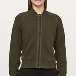 Lululemon  Dark Olive On Repeat Bomber Jacket Sz 8 Photo 0