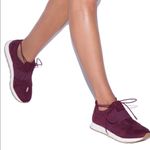Shoedazzle Womens  Marja Cranberry Bordeaux Sneakers - Sz 7.5 Photo 0