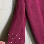 89th & Madison Magenta Off Photo 3