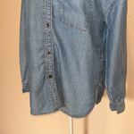 American Eagle New  Women’s Denim Jean Blue Shirt Size XS NWT Photo 4