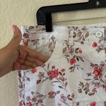 Karen Scott  Skort Womens size 6 White Floral Cotton Stretch Casual Skirt Photo 3