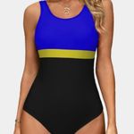 Colorblock One Photo 1