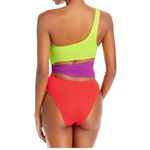 Bond Eye Rico One Photo 1