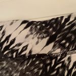 Athleta  Black/White Chaturanga Shortie Shorts 495 Photo 2