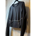 Old Navy  Active Black Cropped Long Sleeve Athletic Top with White Piping Sz L # Photo 3