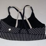 Lululemon Energy Bra – Parallel Stripe Black White/Black, Size 10, GUC Photo 1
