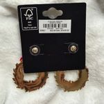 Torrid  Holiday Wreath Earrings Red Bow Rhinestone Christmas Festive Dangle Photo 5