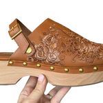Johnny Was NEW  Mono Clog Tonal Embroidered Leather Brown Wedge Womens 9.5 Photo 1