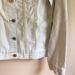 Boohoo NWT  size 6 denim jacket Photo 3