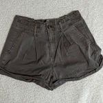 American Eagle Green Khaki Shorts Size 4 Photo 0