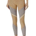 Alo Yoga  7/8 High-Waist Alosoft Sheila Legging size Small Tan Grey Colorblock Photo 0