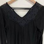 Pink Rose  Black Lace Crochet Shoulder Long Sleeve Top Size Medium Photo 3