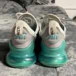 Nike Air Max 270 Photo 2