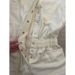 Bucket list Cream Off Photo 3