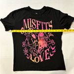 Disney ‎ Tim Burtons The Nightmare Before Christmas Black Pink Graphic T-shirt Sm Photo 1