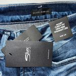 Silver Jeans Co NWT 26/2 Blue Denim Avery Curvy Fit High Rise Straight Leg Jeans Photo 3