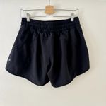 Lululemon 5" Hotty Hot Running Shorts Sz 10 Black Photo 1