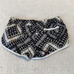 Hurley  Black White Short Shorts Size Small GUC #0040 Photo 2