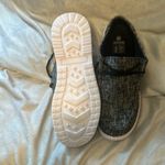 Ladies Black and White Casual Shoes Sz 7.5 new never wore Photo 3