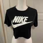 Nike Cropped T-Shirt Photo 0