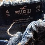 Hollister ultra high rise mom jeans vintage stretch ripped distressed 1R W25xL27 Photo 5