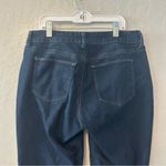 Style & Co ⭐️ dark wash curvy boot leg jeans size 6 short Photo 7