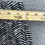 Chico's pants womens medium 2 black white zebra print cotton cropped capri resort Photo 2