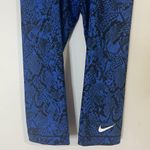 Nike Pro Dri Fit Black Blue Snakeskin Print Cropped Capri Athletic Pants Photo 1