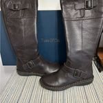 Bass Brown Leather Knee Photo 2