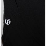 Lululemon Womens  Chase Me Black Nylon Spandex Capri Cropped Leggings Pant Size 8 Photo 2