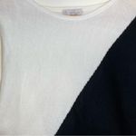 Dress Barn | Black & White Colorblock Asymmetrical Hem Sweater | PXL Size undefined Photo 3