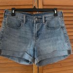 Old Navy Women’s Blue Denim Jean Shorts Sz 4 Photo 0
