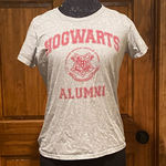 Gildan ❤️ Hogwarts Alumni Printed Harry Potter Tee Photo 0