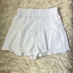 Kourt Kiana Shorts White Photo 3