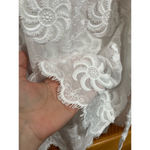 Women’s Gossia White Puff Sleeve Frilly Lace Feminine Jacquard Blouse Size Small Photo 3