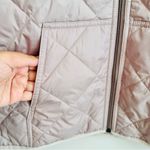 Patagonia Women's Diamond Quilted Bomber Hoody Size S Photo 2