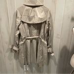 Pendleton Cute classic tan belted mid trench rain jacket tortoise accents Photo 8