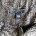 Banana Republic Petite Charcoal Gray Cowl Neck Sleeveless Belted Knit Top Sz XS Photo 4