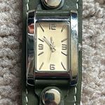 Women’s vintage army green/silver genuine leather adjustable bracelet watch‎ Green Photo 2