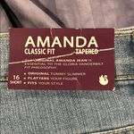 Gloria Vanderbilt  16 Short Bahama Wash Straight Leg Jeans Photo 2