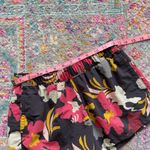 Patagonia Barely Cloudbreak Ink Black Tropical Floral 2.5 Shorts Women’s Size XS Photo 4