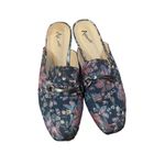 Avanti slip on floral sandals with open back size 9 Blue Photo 3